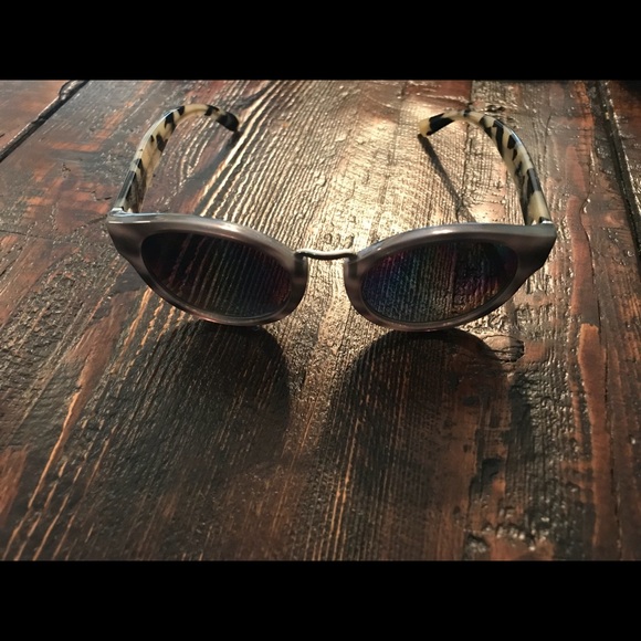 Accessories - Authentic Burberry gray sunglasses